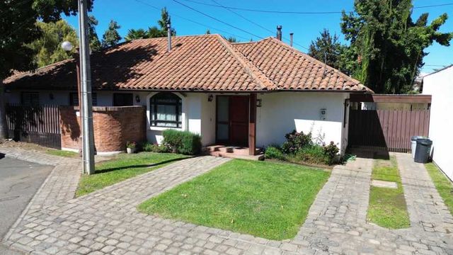 CASA EN PARQUE UNIVERSITARIO