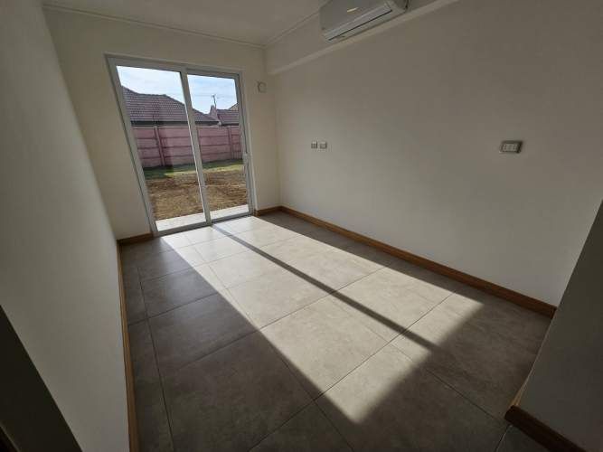 CASA EN PARCELAS SAN VALENTÍN