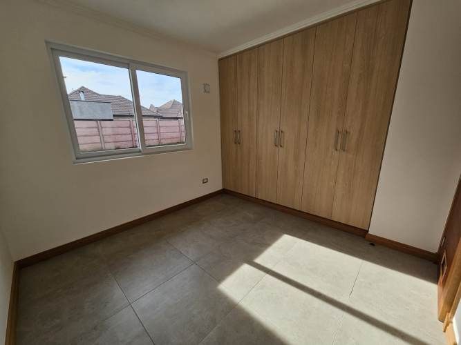 CASA EN PARCELAS SAN VALENTÍN