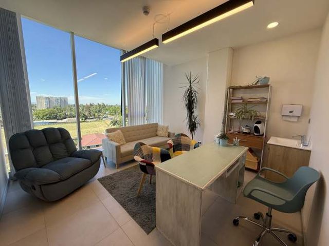 OFICINA EN CENTRO PICHIMAPU