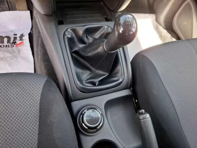 MITSUBISHI L200 2023