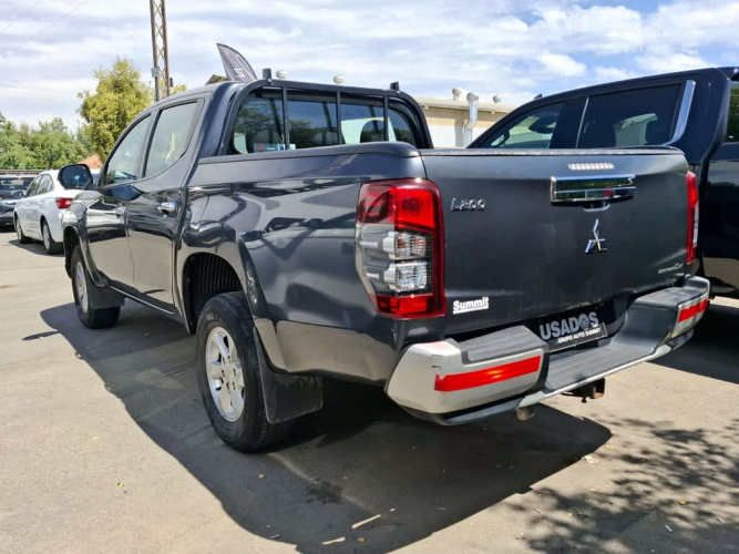 MITSUBISHI L200 2023