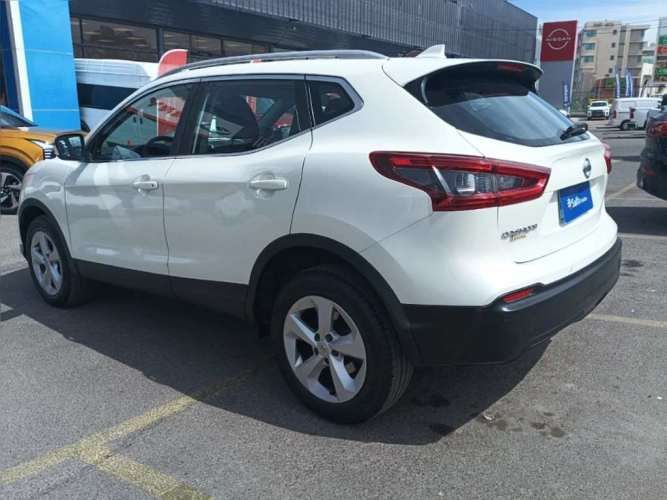 NISSAN QASHQAI 2018