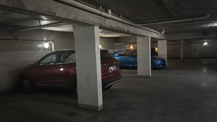 Estupendo departamento cerca de todo metro mall centros de salud en La Florida con estacionamiento y bodega