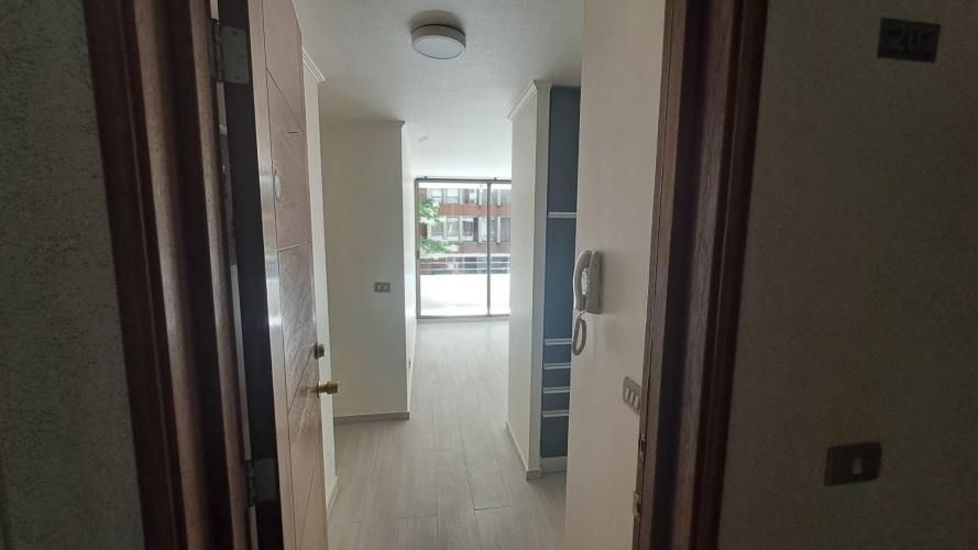 SE ARRIENDA DEPARTAMENTO AÑO CORRIDO EN SANTIAGO CENTRO GASTO COMUN INCLUIDO, 2 DORMITORIOS Y 2 BAÑOS, BODEGA