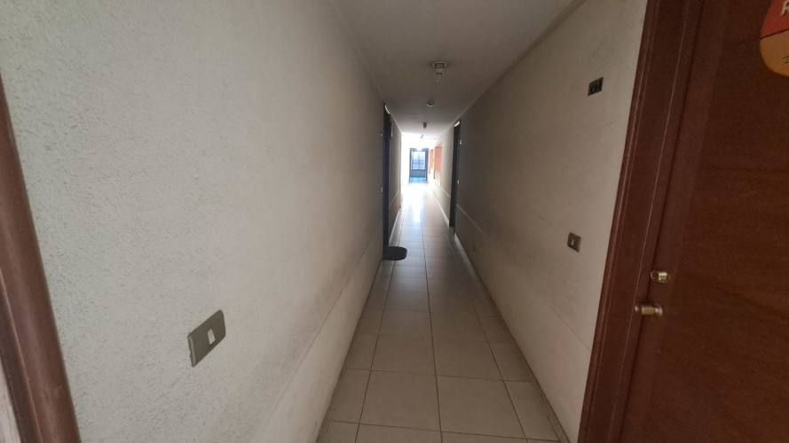 SE ARRIENDA DEPARTAMENTO AÑO CORRIDO EN SANTIAGO CENTRO GASTO COMUN INCLUIDO, 2 DORMITORIOS Y 2 BAÑOS, BODEGA