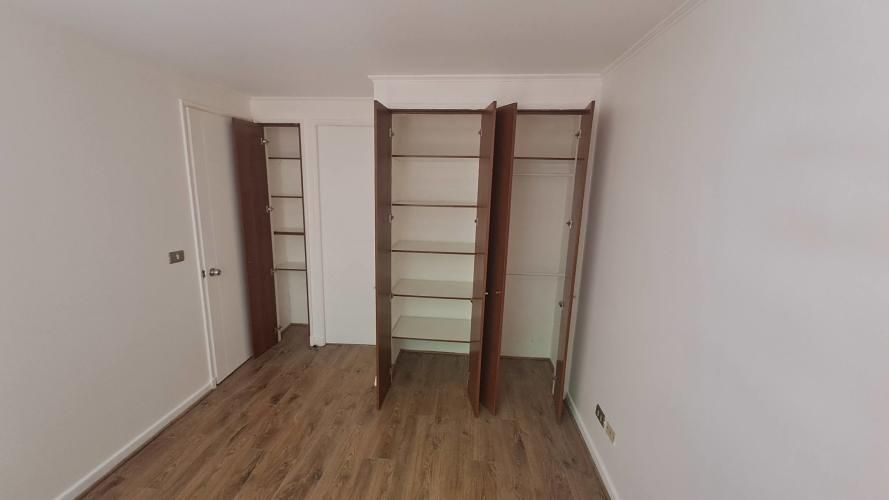 SE ARRIENDA DEPARTAMENTO AÑO CORRIDO EN SANTIAGO CENTRO GASTO COMUN INCLUIDO, 2 DORMITORIOS Y 2 BAÑOS, BODEGA