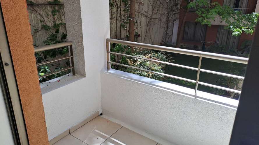 SE ARRIENDA DEPARTAMENTO AÑO CORRIDO EN SANTIAGO CENTRO GASTO COMUN INCLUIDO, 2 DORMITORIOS Y 2 BAÑOS, BODEGA