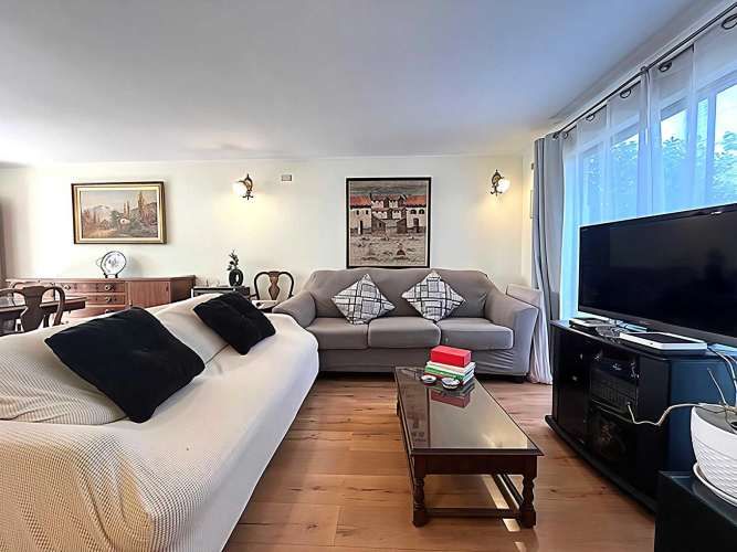 Muy Luminosa , pasaje,  (132648)