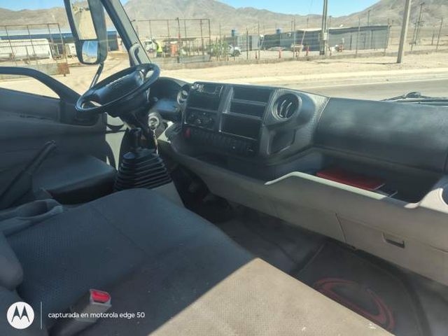 CAMION HINO XZU 617 DOBLE CABINA 2022