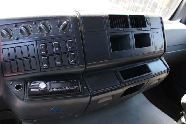 Tracto Man TGA28 AÑO  LITERA