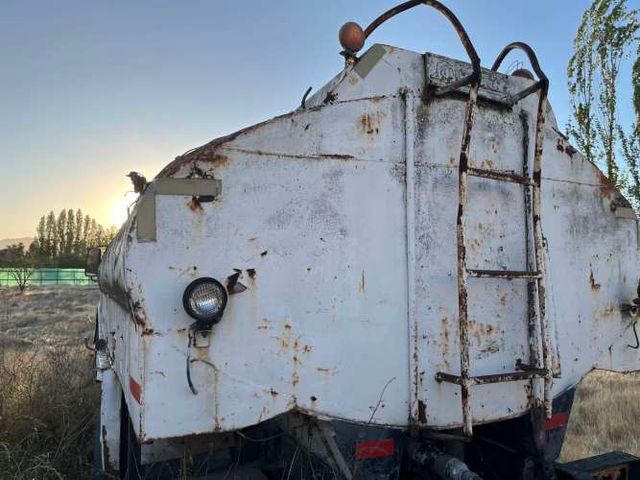 Vendo Camion Aljibe