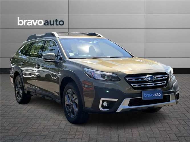 SUBARU OUTBACK 2022