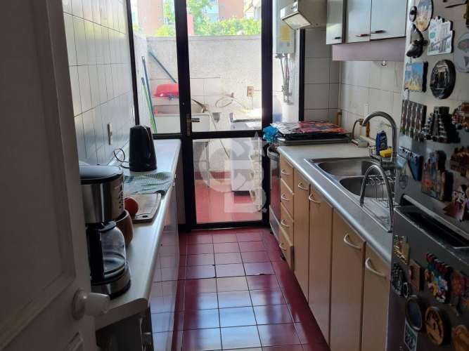 Depto en Providencia: comodidad y seguridad.