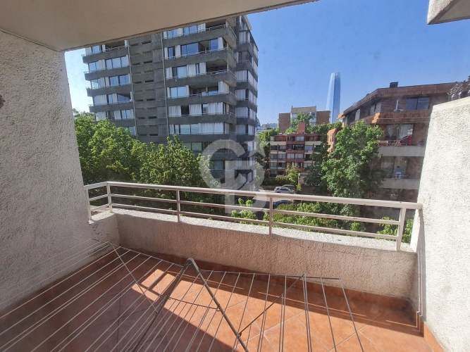 Depto en Providencia: comodidad y seguridad.