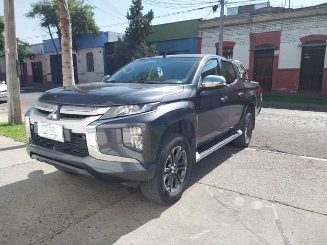 MITSUBISHI DAKAR 4X4 AUTOMATICA 2022