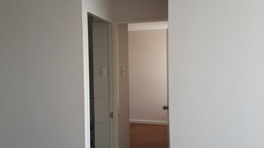 Cód-89 Arriendo Dpto Edificio Parinas 2D-1B-Estacionamiento