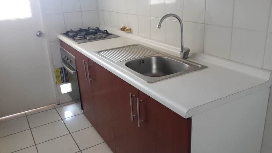 Cód-89 Arriendo Dpto Edificio Parinas 2D-1B-Estacionamiento