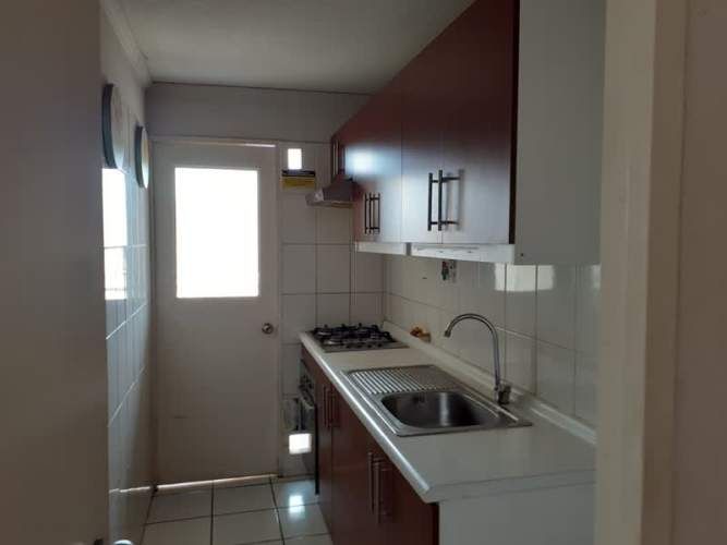 Cód-89 Arriendo Dpto Edificio Parinas 2D-1B-Estacionamiento