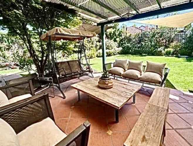 CASA CHICUREO - PIEDRA ROJA