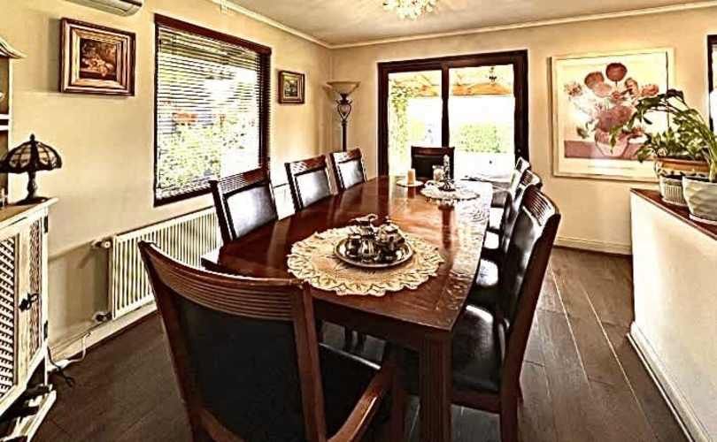 CASA PIEDRA ROJA, CHICUREO