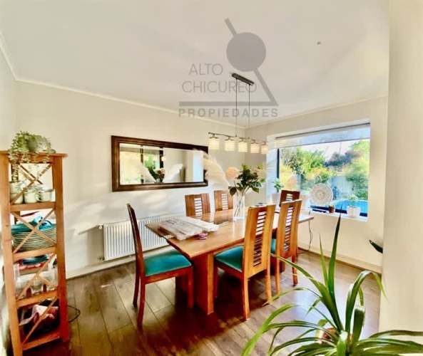 CASA PIEDRA ROJA - CHICUREO