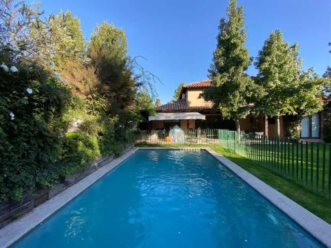 CASA Piedra Roja, Chicureo