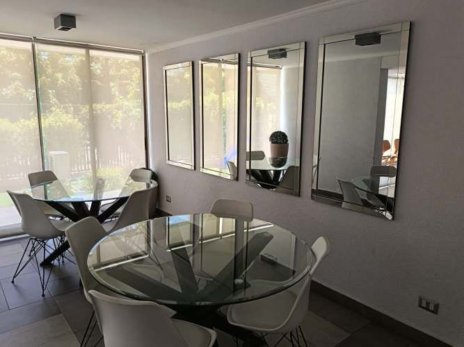 Acogedor departamento seminuevo a pasos  Metro Lo Ovalle