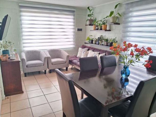 ACOGEDORA CASA EN SAN RAMON IV ETAPA COQUIMBO