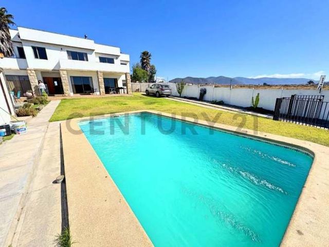 Arriendo Casa de Lujo en Rosario de Peñuelas Coquimbo