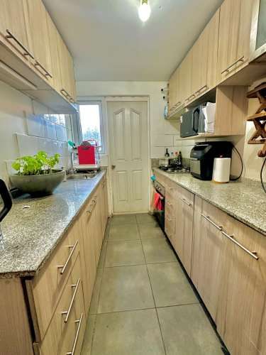 CASA EN EXCELENTE ESTADO EN SECTOR NOS SAN BERNARDO