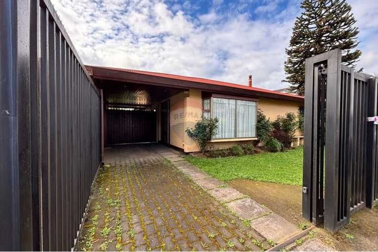 Casa familiar con excelente ubicación en temuco