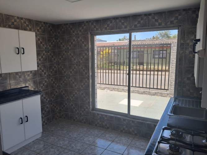 ARRIENDO CASA 5D 2B CON CERTIFICACION