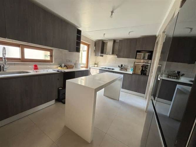 CASA CONDOMINIO LOS NIDALES