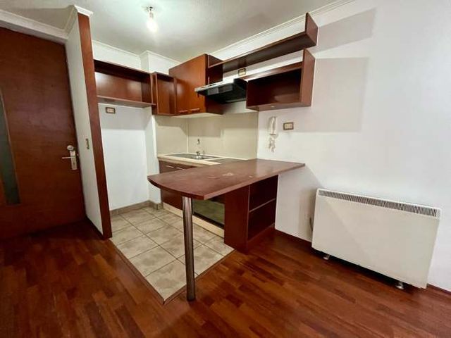 ARRIENDO DPTO A 3 CUADRAS METRO SANTA ANA