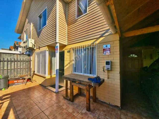 VENTA DE CASA EN VALLE GRANDE - LAMPA