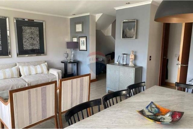 Espacioso dúplex  con vista, lo barnechea