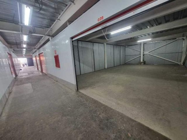 BODEGA + C. NEGOCIOS. S/GARANTÍA. SOLO DICOM  (132786)