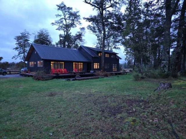 CASA EN EXCLUSIVO CONDOMINIO LA RESERVA, FRUT (132732)