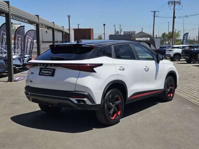 Omoda C5 1.5 T Luxury At 2024