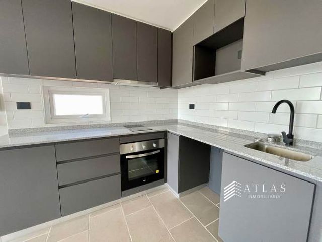 ARRIENDA HOY TU NUEVO DUPLEX EN LA CISTERNA - A PASOS DE INTERMODAL