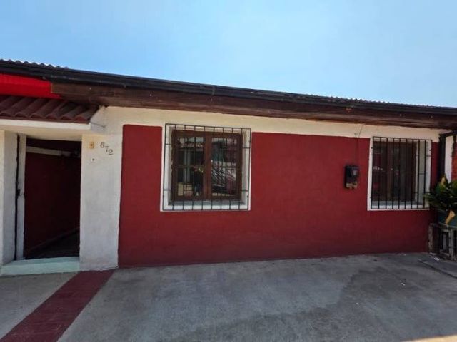 VENTA CASA LA REINA |URETA BRAVO PROPIEDADES|