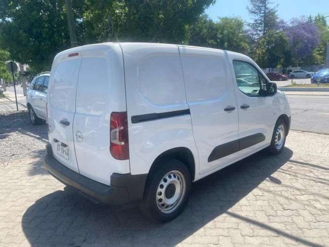 OPEL COMBO 2023