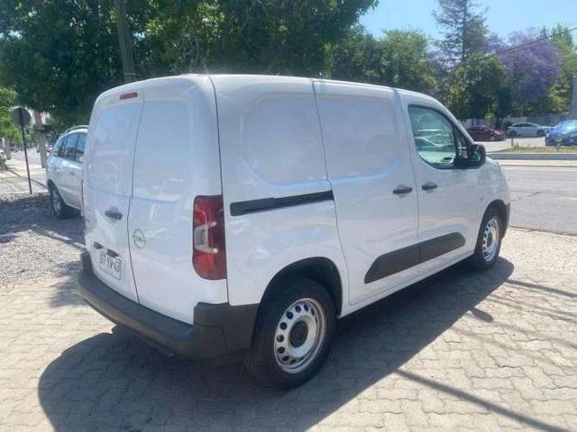 OPEL COMBO 2023