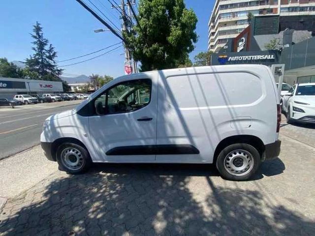 OPEL COMBO 2023