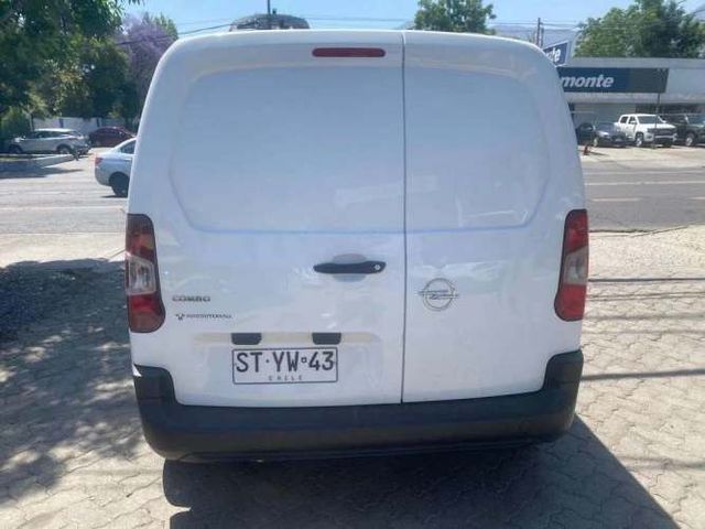 OPEL COMBO 2023