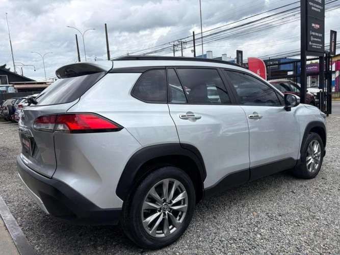 TOYOTA COROLLA CROSS 2022
