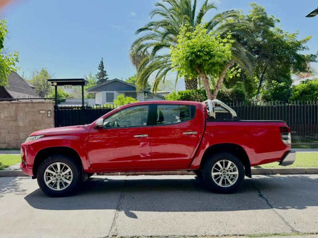 Mitsubishi L200 Katana CRT 4x4