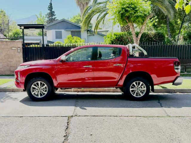 Mitsubishi L200 Katana CRT 4x4