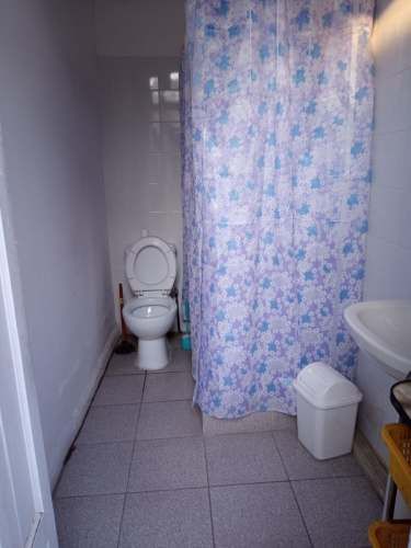 Ambiente tranquilo Habitación baño Compartido